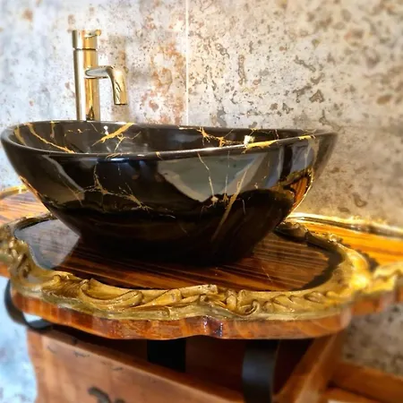 Le Lovy , Indépendant Avec Jacuzzi Cubnezais