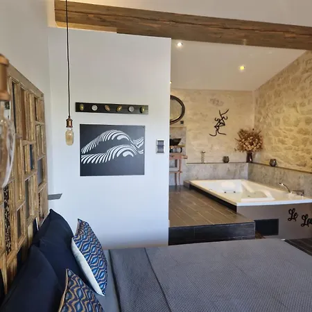 Le Lovy , Independant Avec Jacuzzi