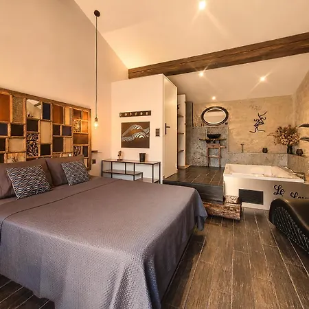 Le Lovy , Independant Avec Jacuzzi * Cezac (Gironde)
