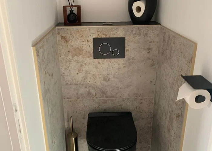 아파트 Le Lovy , Independant Avec Jacuzzi Cubnezais