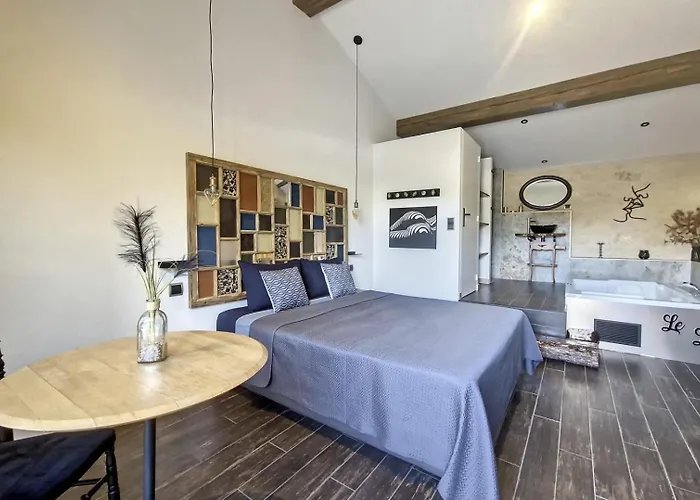 Le Lovy , Independant Avec Jacuzzi *