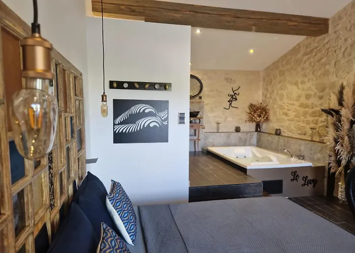 Le Lovy , Independant Avec Jacuzzi