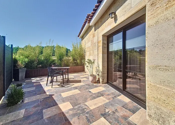 아파트 Le Lovy , Independant Avec Jacuzzi